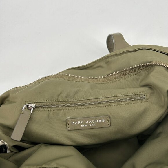 MARC JACOBS Army Green Wingman 100% Nylon Tote Bag Purse - Picture 9 of 10